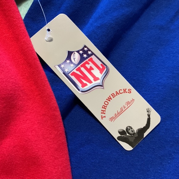 Mitchell & Ness Patriots Pullover Hoodie - Picture 2 of 10